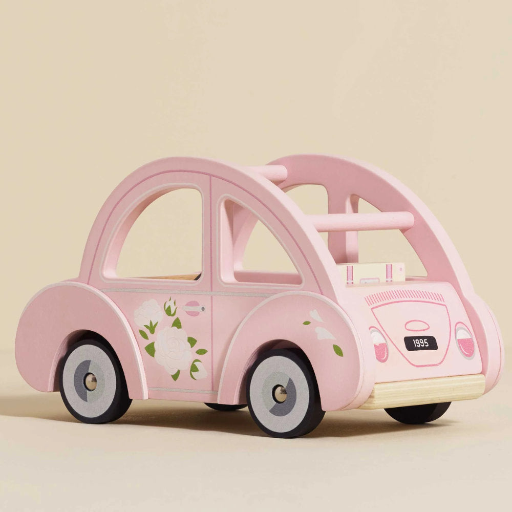 Le Toy Van – Dolls House Furniture: Sophie’s Toy Car