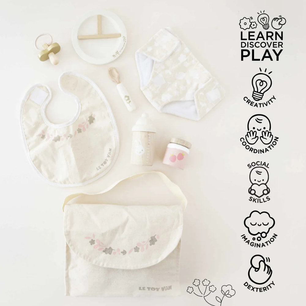 Le Toy Van – Dolls Nursing Kit and Bag – 8pcs