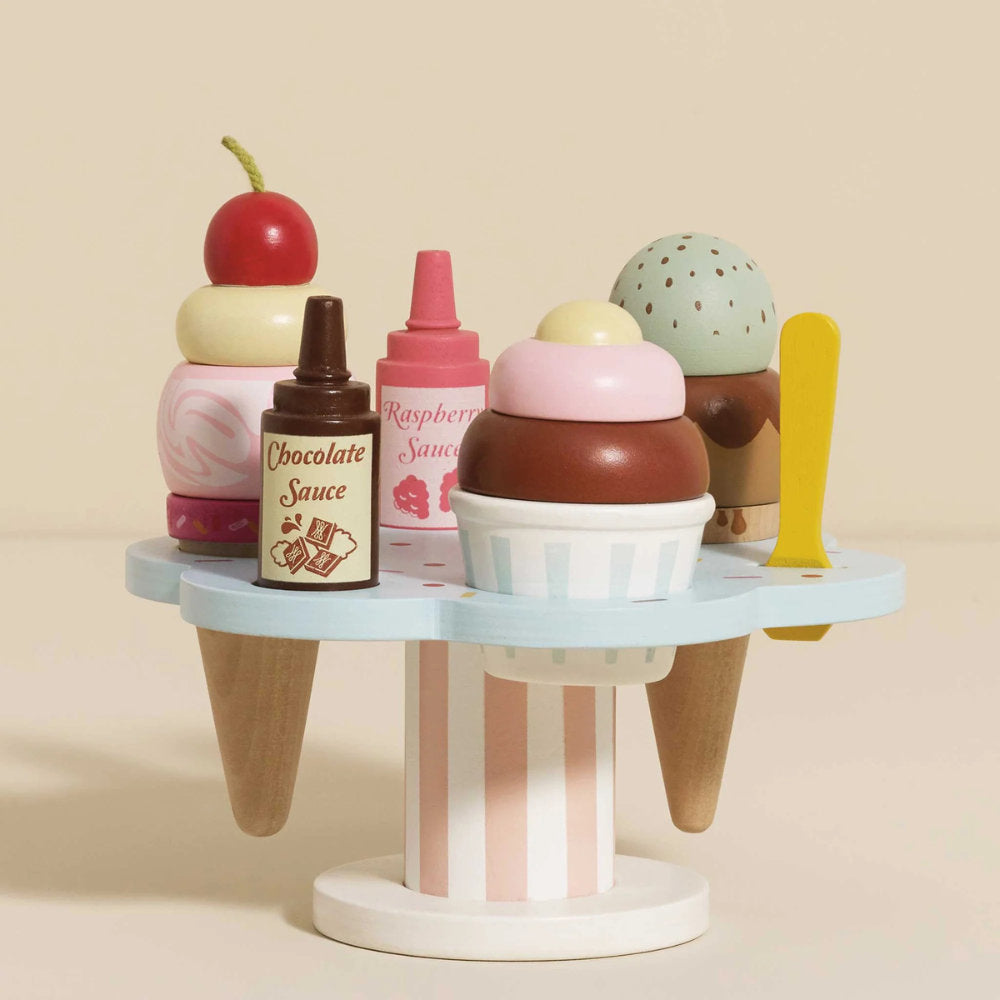 Le Toy Van – Wooden Ice Cream Stand & Toppings – 12pcs