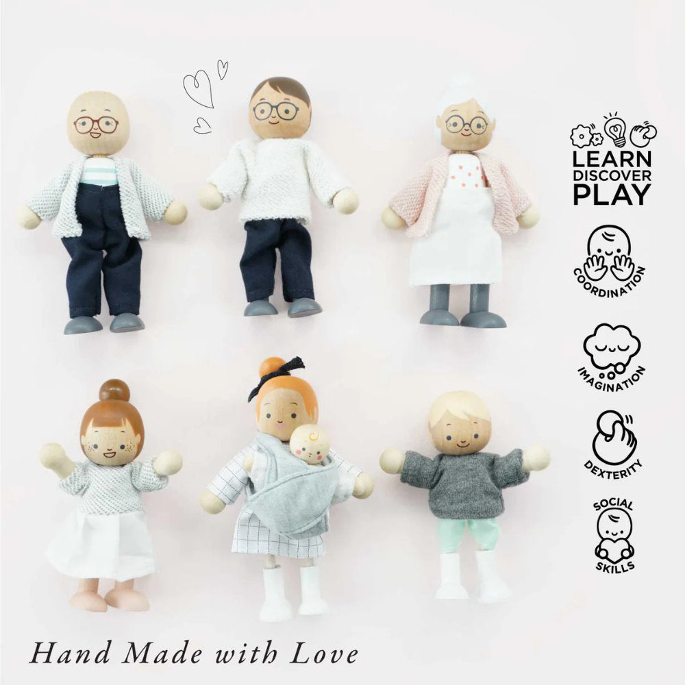 Le Toy Van – Wooden Dolls House Family Set – 7pcs