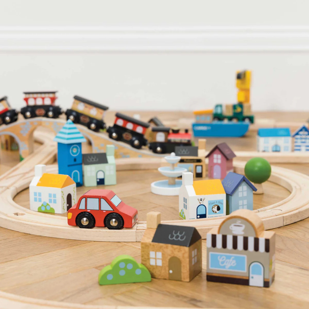Le Toy Van – Royal Express Train Set